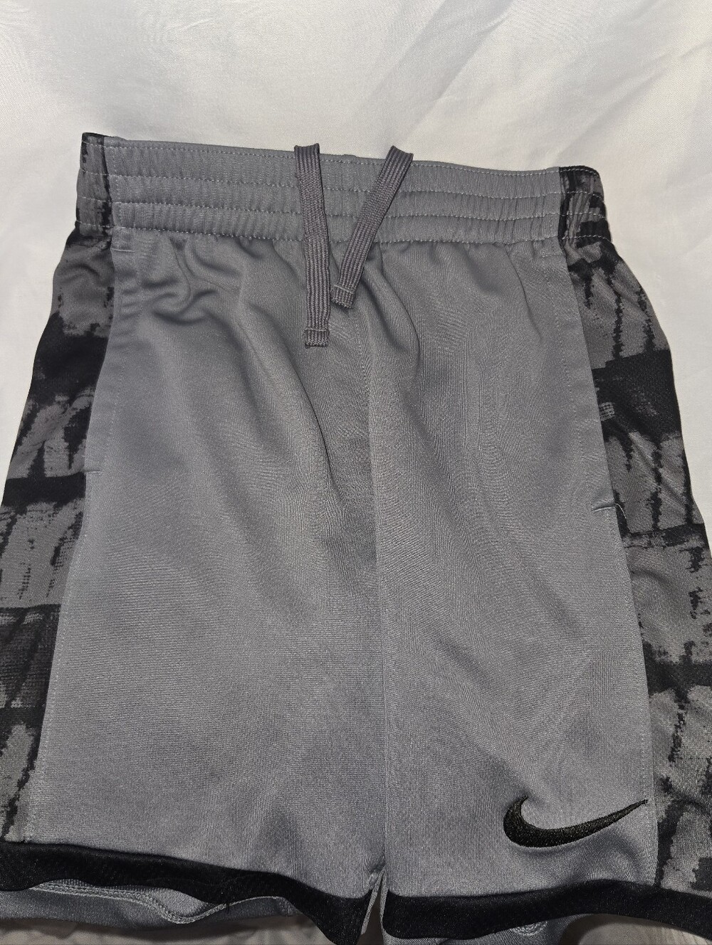Nike Gray and Black Performance Shorts - Picture 1 of 4